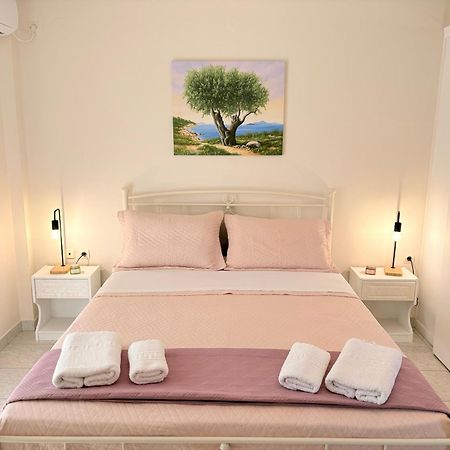 Myrtos Hotel Divarata Eksteriør billede