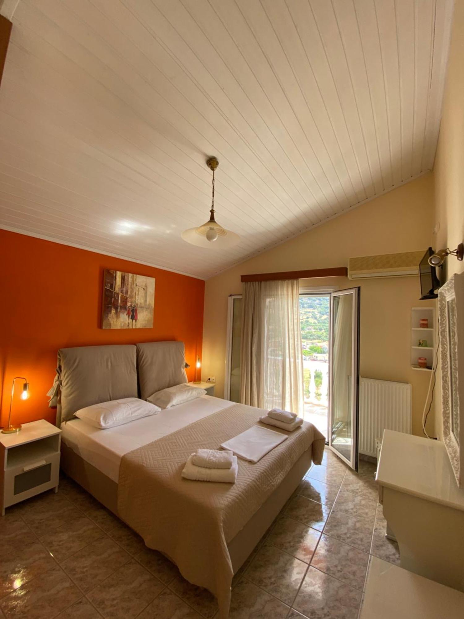 Myrtos Hotel Divarata Eksteriør billede