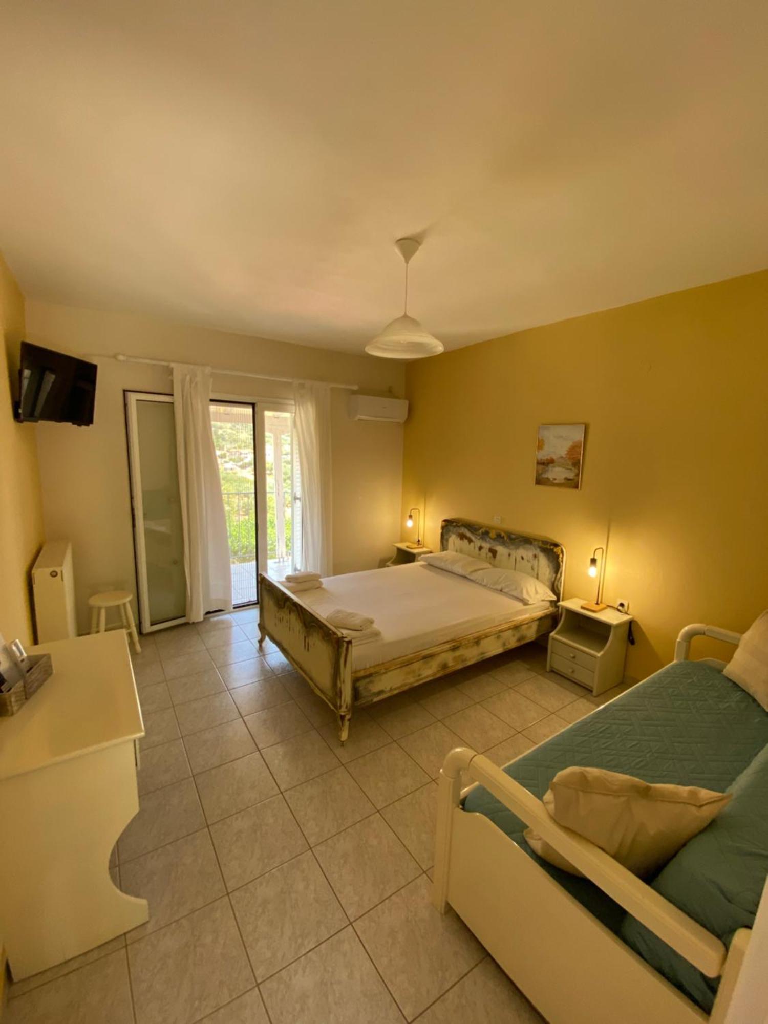 Myrtos Hotel Divarata Eksteriør billede